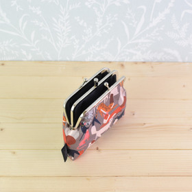 Kissala -tuplakukkaro