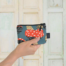 Kärpässieni -vetoketjukukkaro