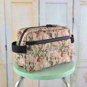 Oravat -toilettilaukku L