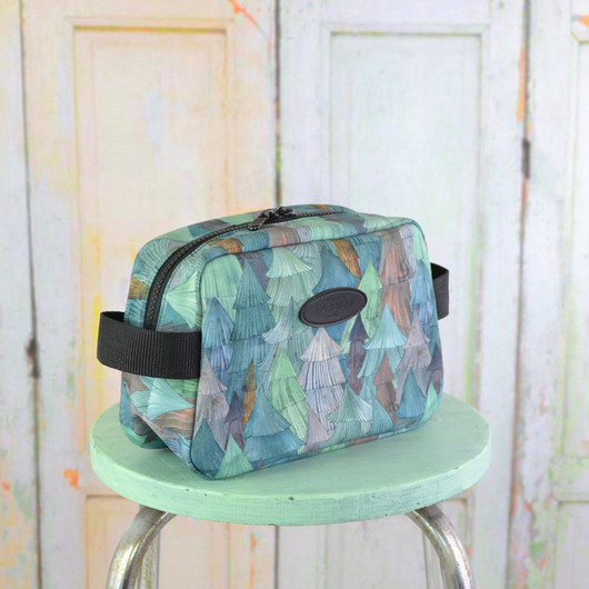 Kuusikko -toilettilaukku M