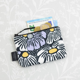 Maikki -vetoketjukukkaro