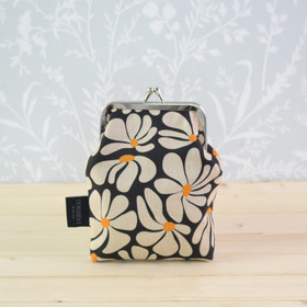 Marketta -pieni kukkaro