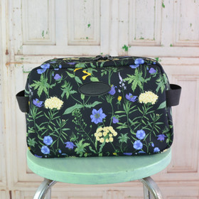 Niitty -toilettilaukku L