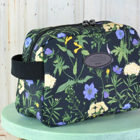 Niitty -toilettilaukku M