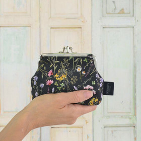 Niitty -tuplakukkaro