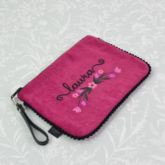 Meikkipussi omalla nimellä -sametti