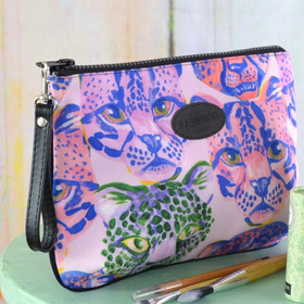 Pantteri -meikkipussi