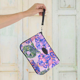 Pantteri -meikkipussi