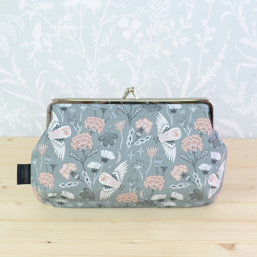 Huhuu -pussukka/penaali