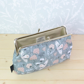 Huhuu -pussukka/penaali