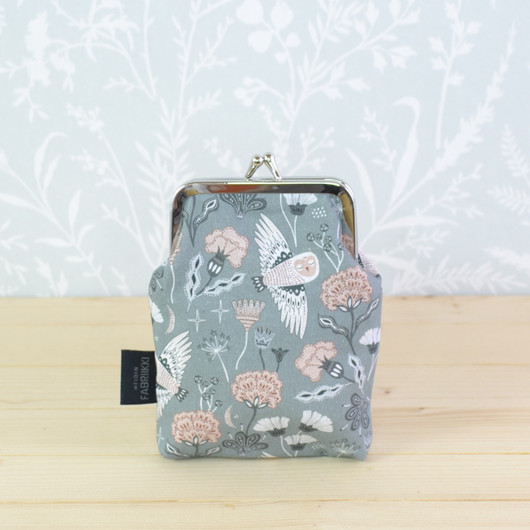 Huhuu -pieni kukkaro