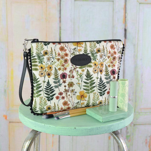 Puutarha -meikkipussi