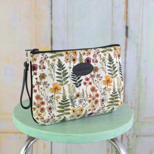 Puutarha -meikkipussi