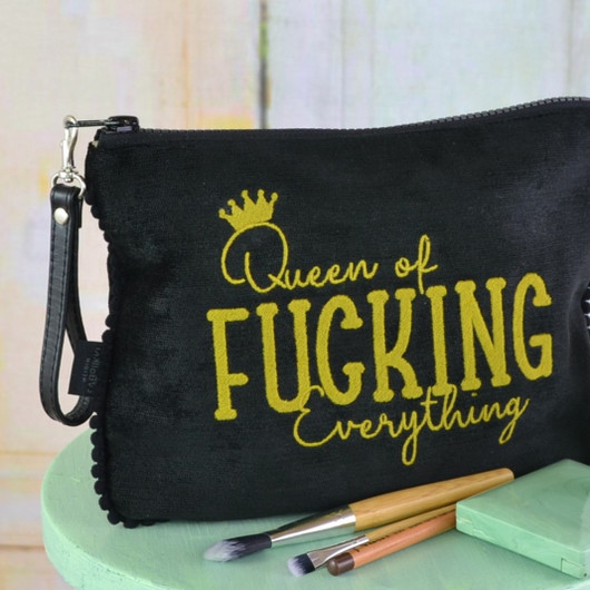 Queen of Fucking Everything -meikkipussi.