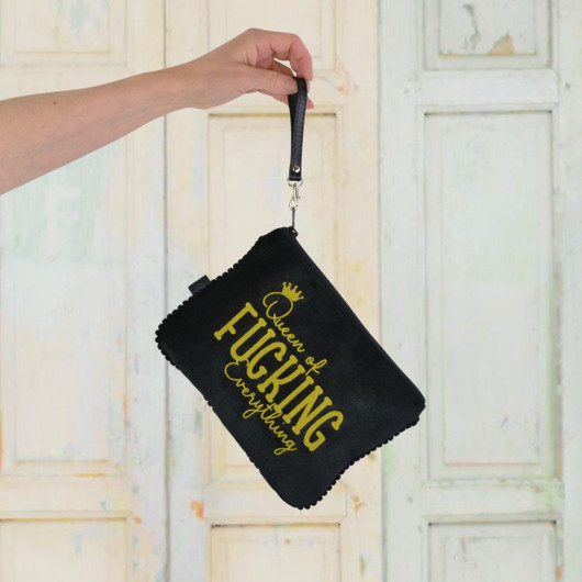 Queen of Fucking Everything -meikkipussi.