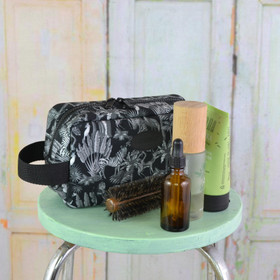 Safari -toilettilaukku S