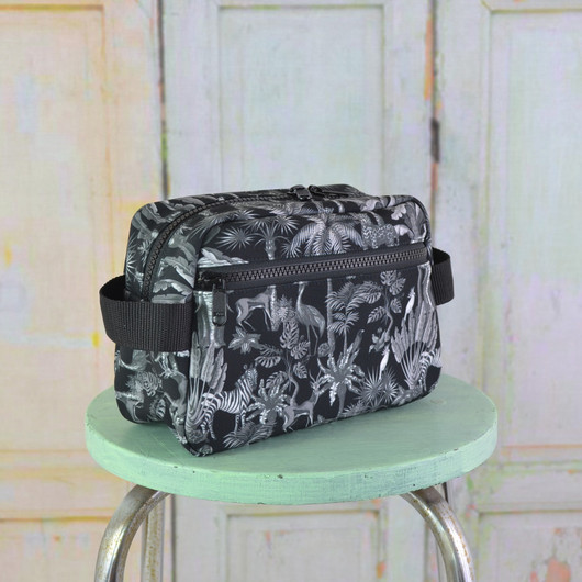 Safari -toilettilaukku M