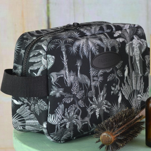 Safari -toilettilaukku M