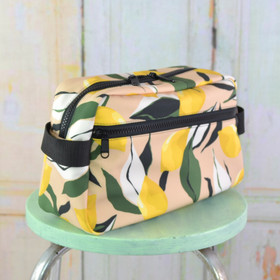 Sitruunapuu -toilettilaukku L