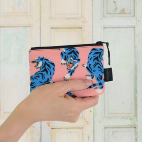 Tiikeri -vetoketjukukkaro