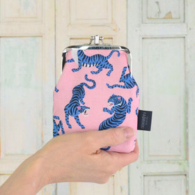 Tiikeri -tuplakukkaro