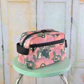 Unikko -toilettilaukku M