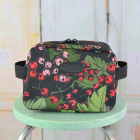 Viinimarjat -toilettilaukku M