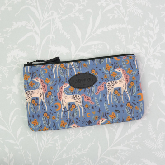 Yksisarvinen -pussukka