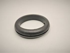 Läpivientisuoja johdoille Dnepr