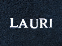 Käsipyyhe, tummansininen omalla tekstillä