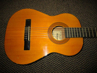 Nylonkitara 1/2 Hohner HC02 (käyt)