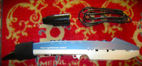 Myydään asiakkaan lukuun: Puhallinsoitin Roland Aerophone mini AE-01 (käyt) + johdot 