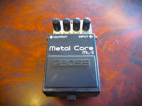 Myydään asiakkaan lukuun: Säröpedaali Boss Metal Core ML-2 (käyt)