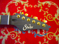 Myydään asiakkaan lukuun: Sähkökitara 