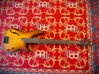 Myydään asiakkaan lukuun: Bassokitara 4-kielinen nauhaton Ibanez SRH500F-NNF Natural Browned Burst Flat (käyt)