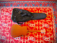 Myydään asiakkaan lukuun: Teräskielinen kitara Martin LX1 little Martin (käyt)+ gigbag (käyt)