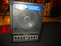 Myydään asiakkaan lukuun: Aktiivimonitori Roland Cube M-30 Monitor (käyt) 