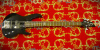 Myydään asiakkaan lukuun: Bassokitara 5-kielinen ESP Ltd B-55(käyt) + kotelo Gewa(käyt)