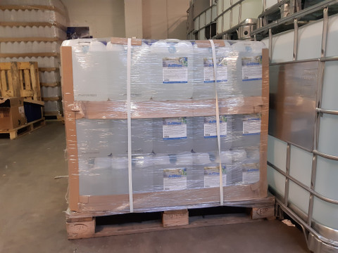 AdBlue 10l 60kpl (7,40eur alv 0% / kannu)/ NOUTO- TARJOUS!