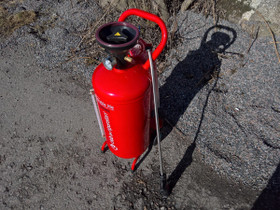 Idrobase pesuainelevitin ammattikäyttöön 24l