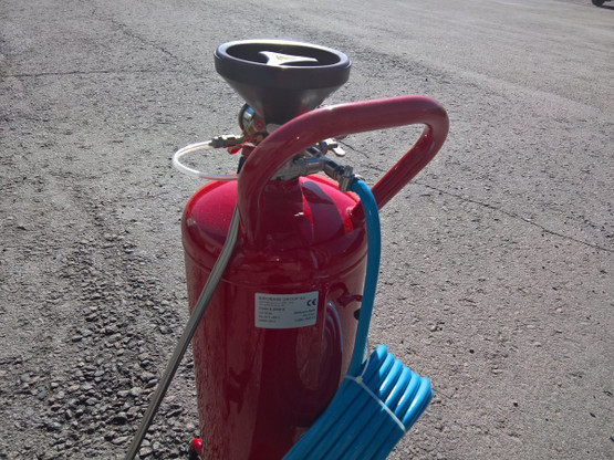 Idrobase pesuainevaahdotin ammattikäyttöön 24l