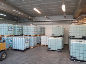 2kpl AdBlue 1000l IBC (602,40eur sis alv / kpl) / PIHAAN TUOTUNA