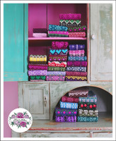 Kolmen neuleohjeen setti