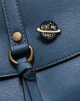 Pinssi - Give Me Space