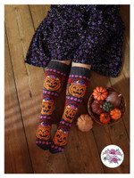 Karkkikierros, neuleohje kirjoneulesukkiin