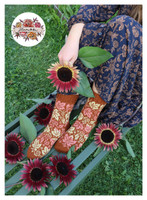 Syysköynnös, neuleohje kirjoneulesukkiin