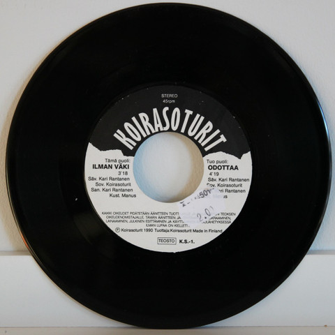 Koirasoturit: Ilman väki / Odottaa