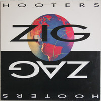 Hooters: Zig Zag	