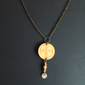 Viking Necklace Protection Rune with clam