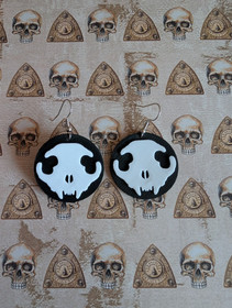 Kissankallo korvakorut